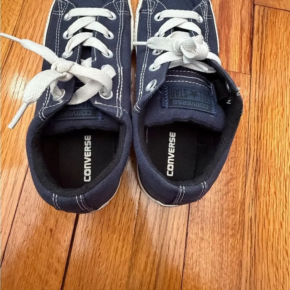 Converse Kids Sneakers in Dark Blue and White